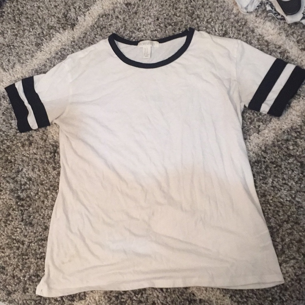 Black and white tee